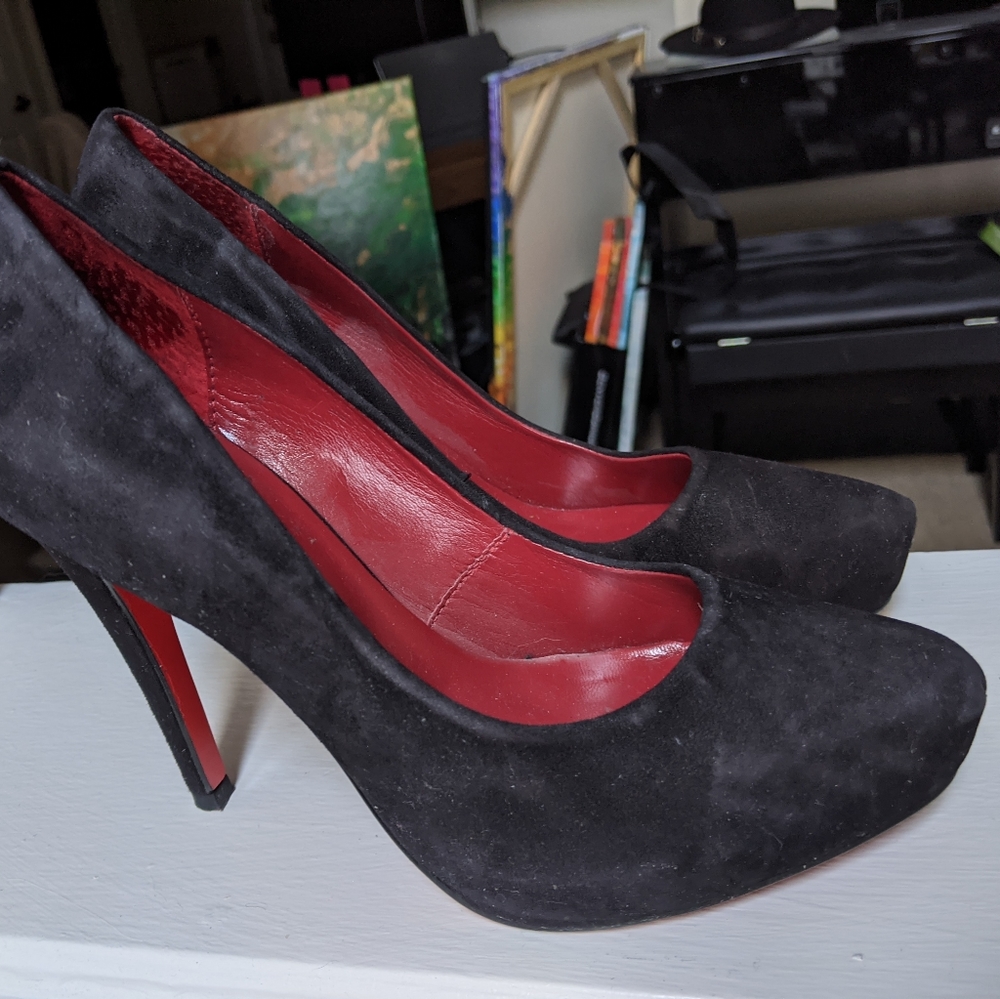Stephanie Classic Black Heels with Red Bottom